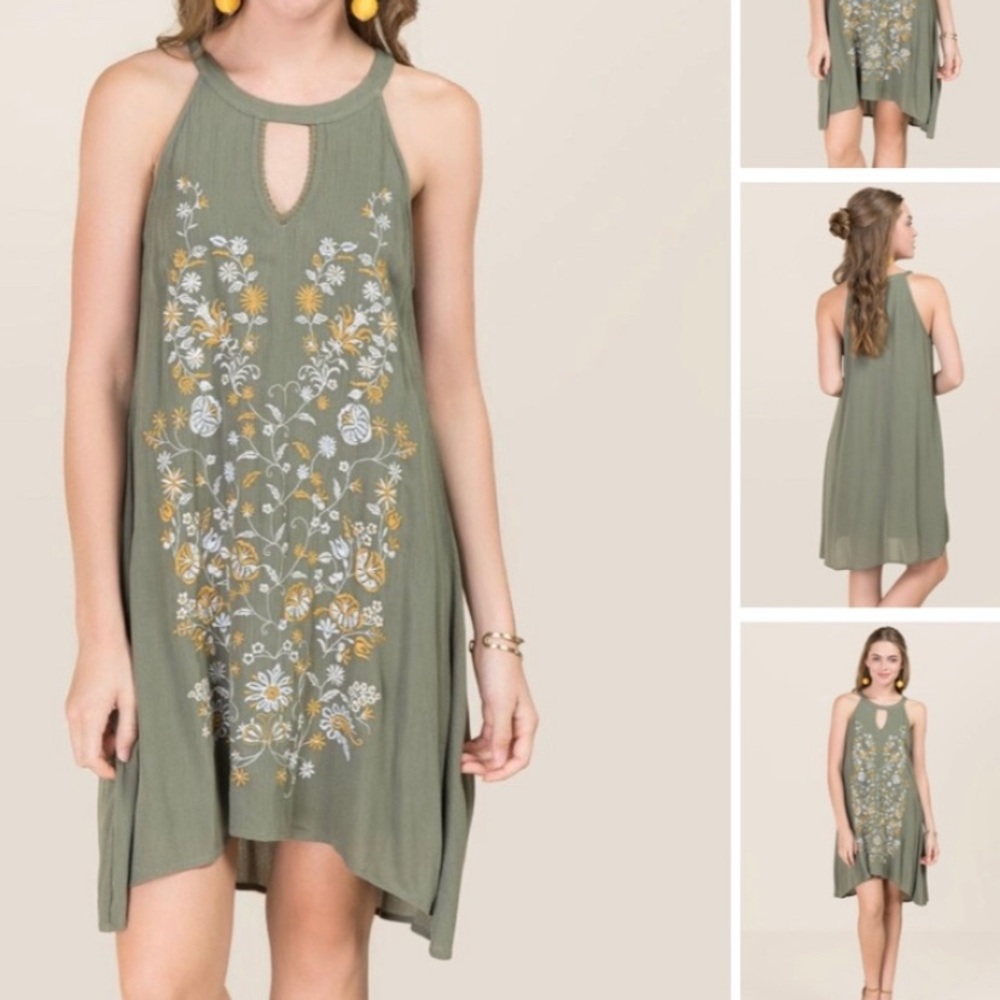 Alya Dress Francesca’s Small Embroidered Green